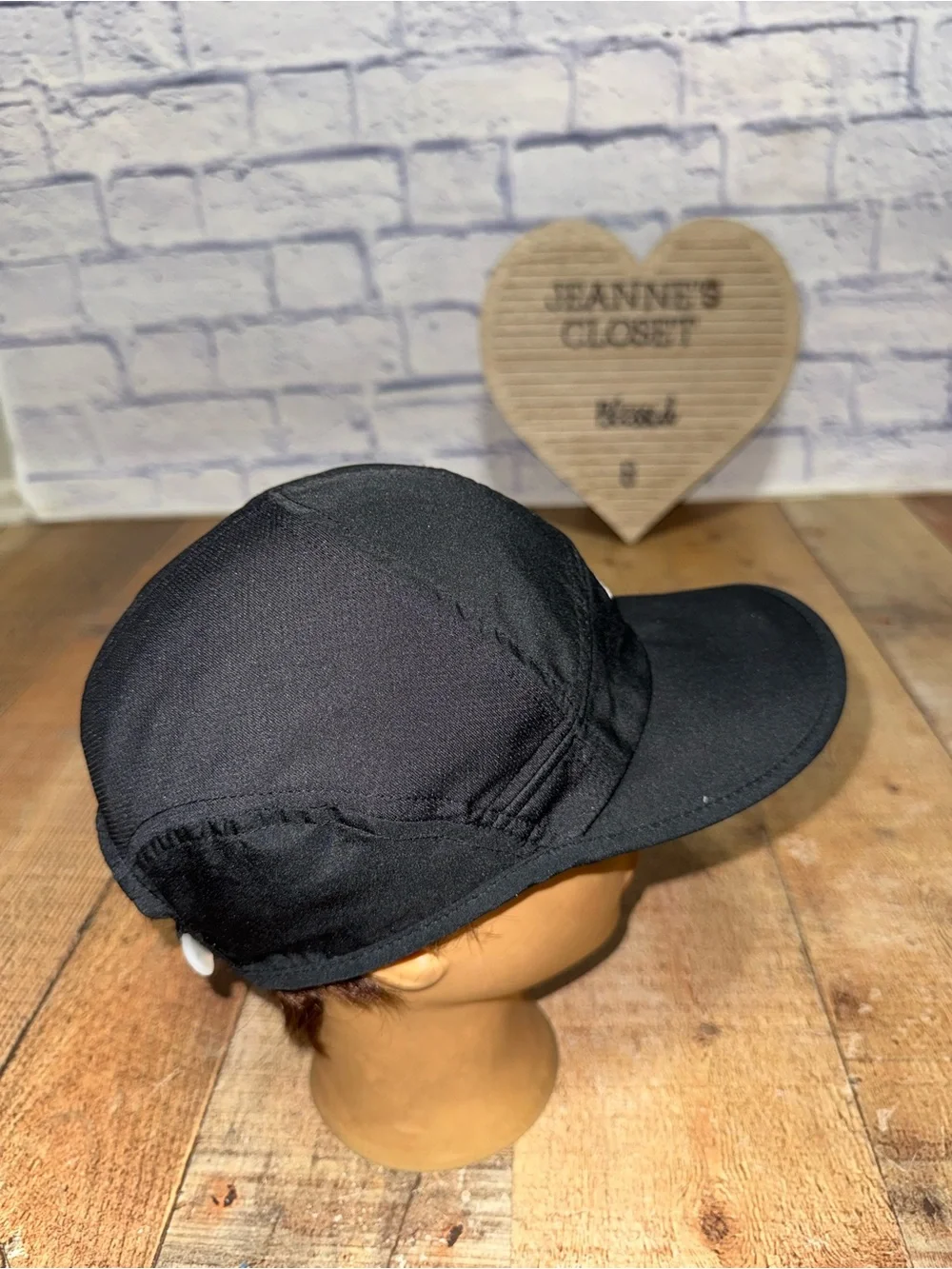 Nike 5 Panel Featherlight Black Dri Fit Swoosh Logo Adjustable Cap Hat Pre owned